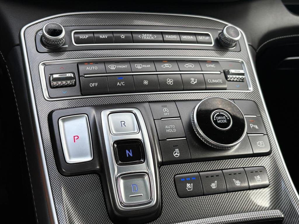 Certified Used 2023 Stormy Sea Hyundai Limited image 21