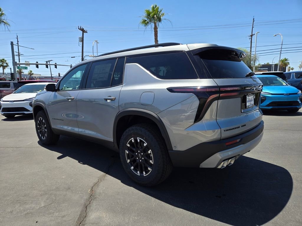 2026 Chevrolet Traverse Z71 - Photo 3