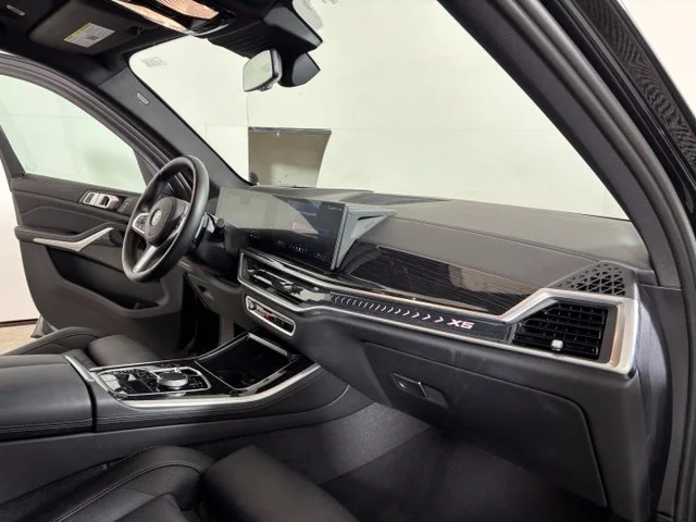 Used 2024 Black Sapphire Metallic BMW xDrive40i image 22