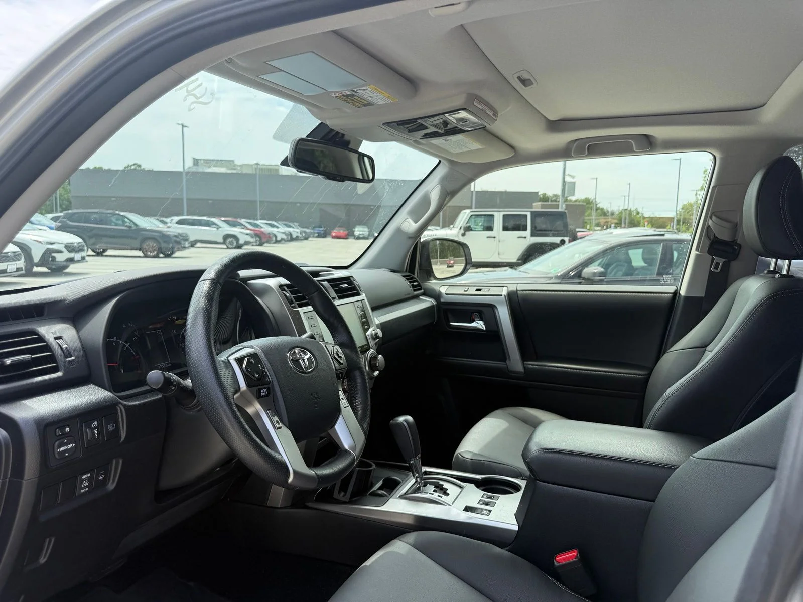Used 2023 Silver Toyota SR5 Premium image 9