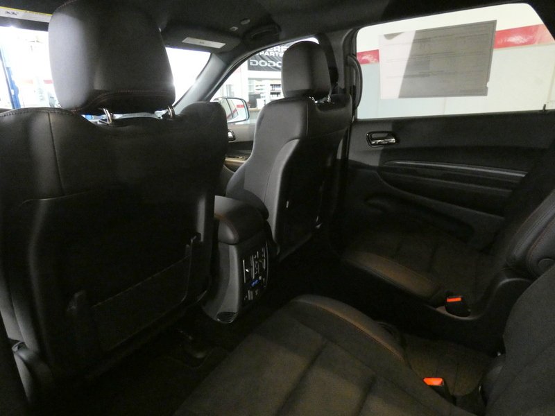 New 2026 White Knuckle Clear-Coat Exterior Paint Dodge R/T 392 AWD image 22