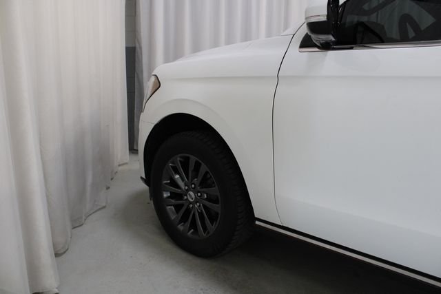 Used 2021 White Ford Limited image 30