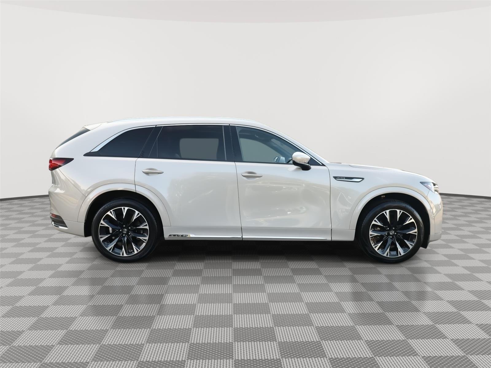 Used 2024 Platinum Quartz Mazda 3.3 Turbo S Premium image 9