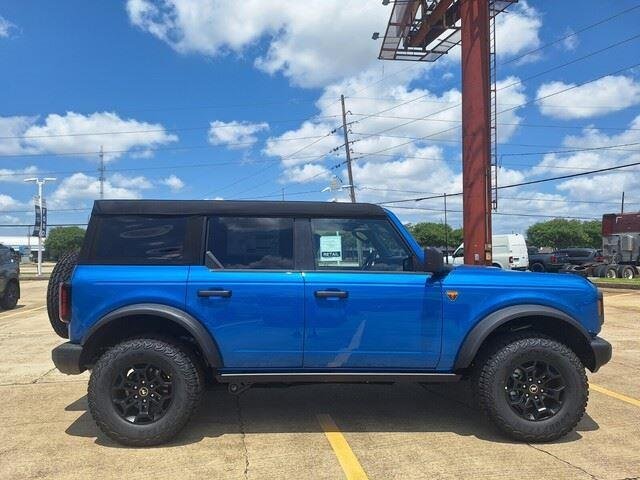 New 2026 Velocity Blue Metallic Ford Badlands® image 6