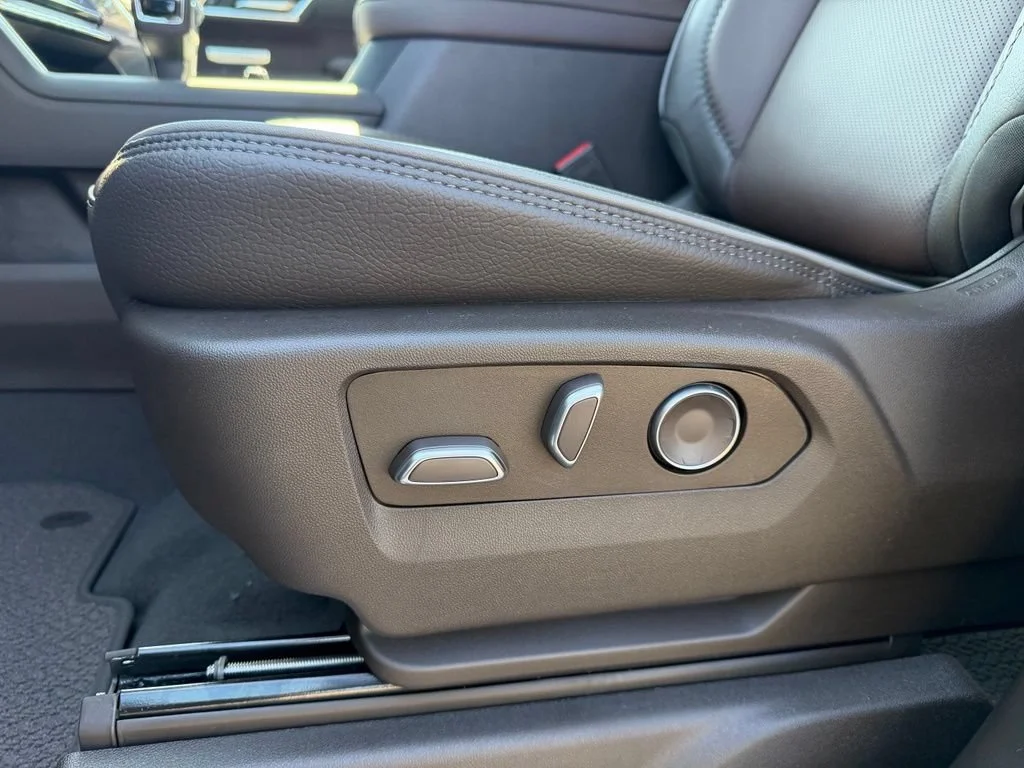 2026 GMC Sierra 1500 Denali - Photo 18