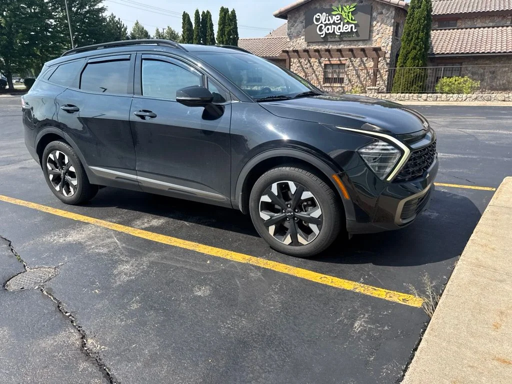 Used 2024 Ebony Black Kia X-Line image 9