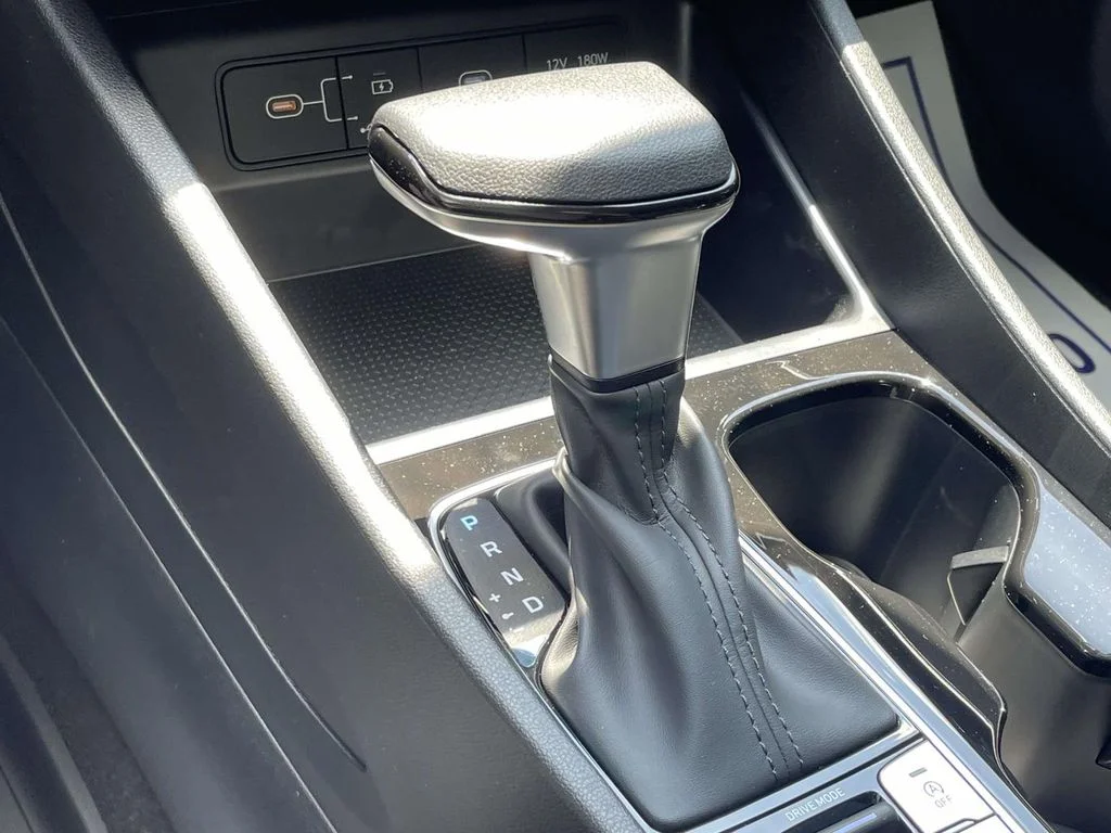 New 2026 White Hyundai SEL image 30
