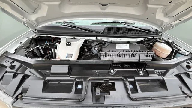 Used 2024 White Chevrolet LT image 28