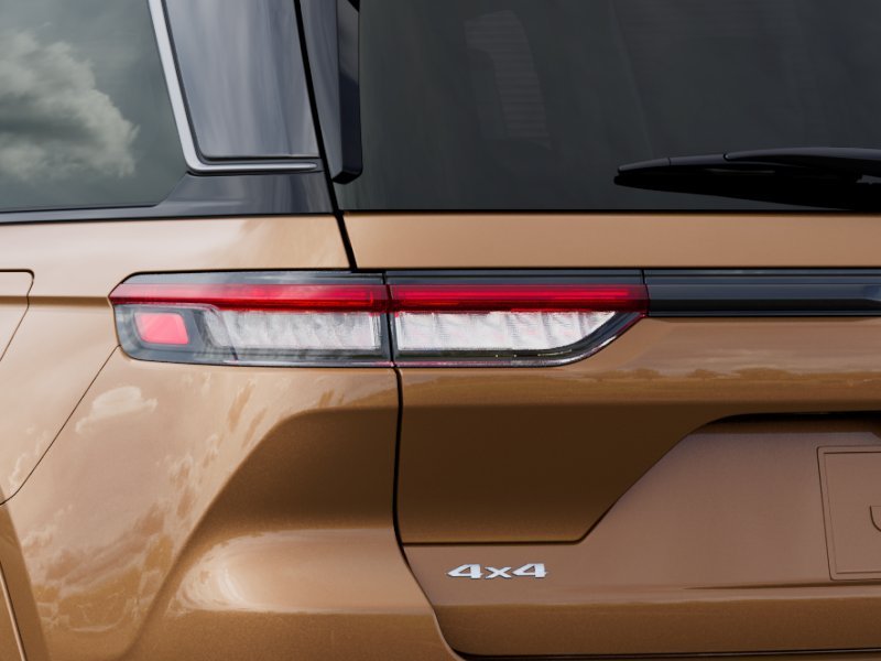 New 2026 Copper Shino Metallic Clear-Coat Exterior Paint Jeep Limited image 9