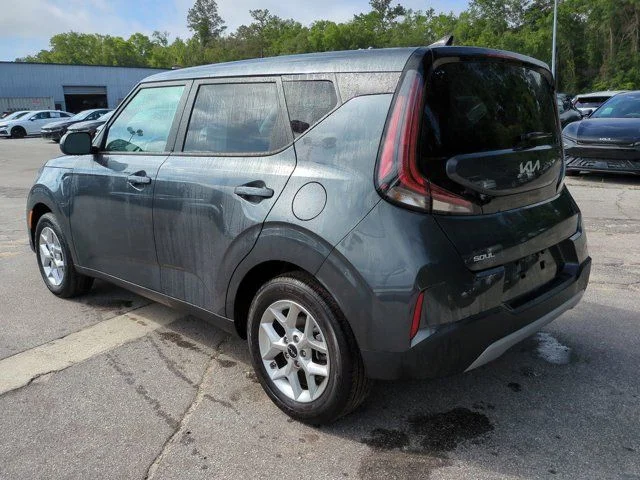 Certified Used 2025 Gray Kia LX image 7