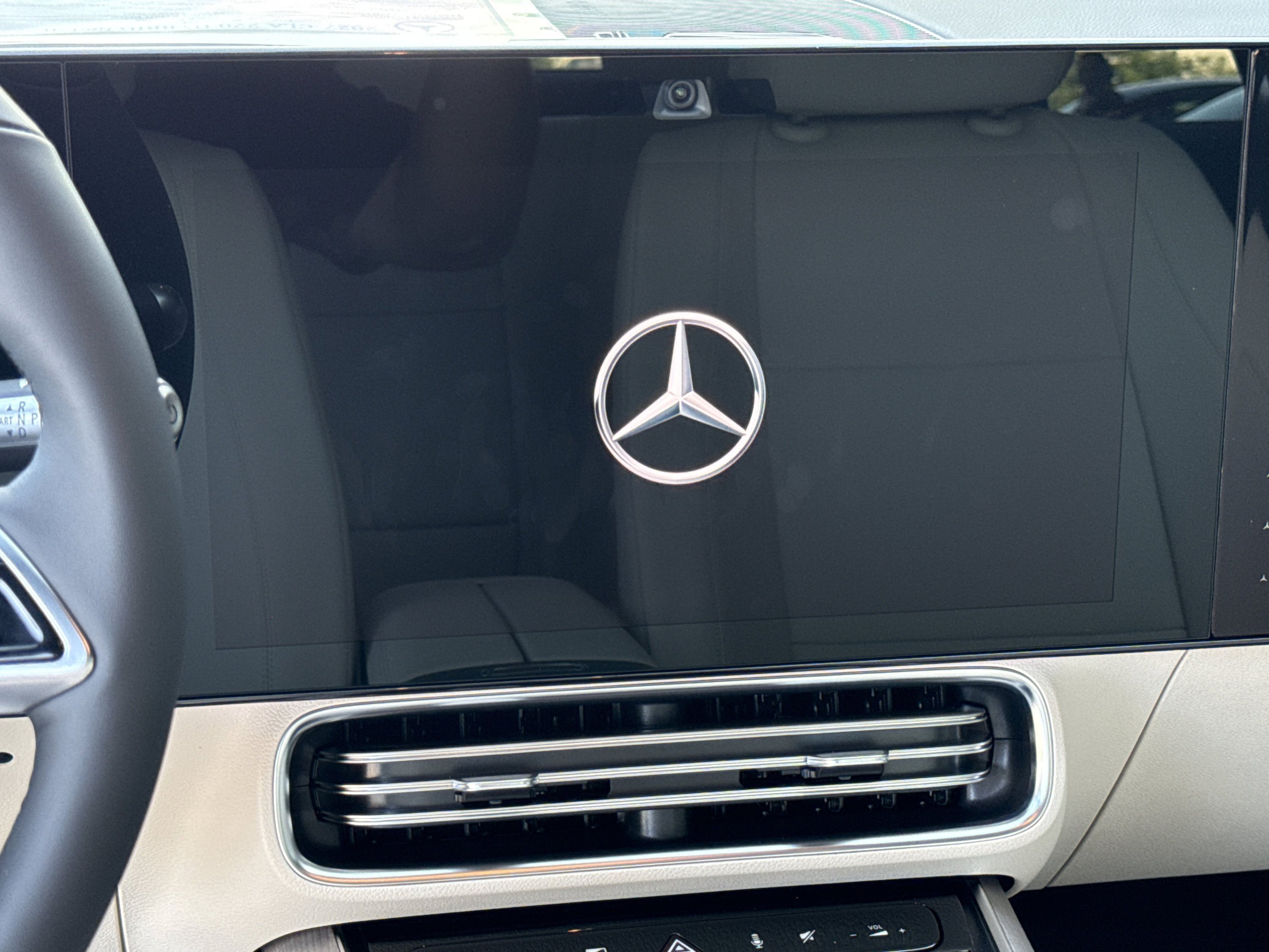 New 2027 Polar White Mercedes-Benz CLA 220 Hybrid image 38