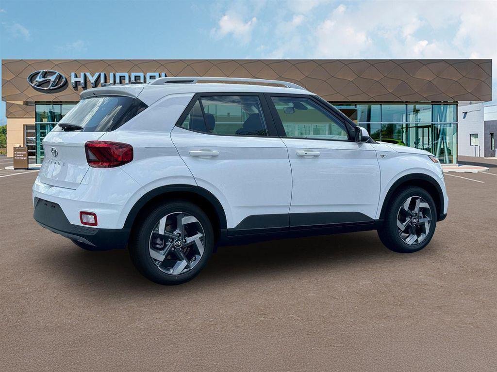 2025 Hyundai Venue SEL - Photo 9