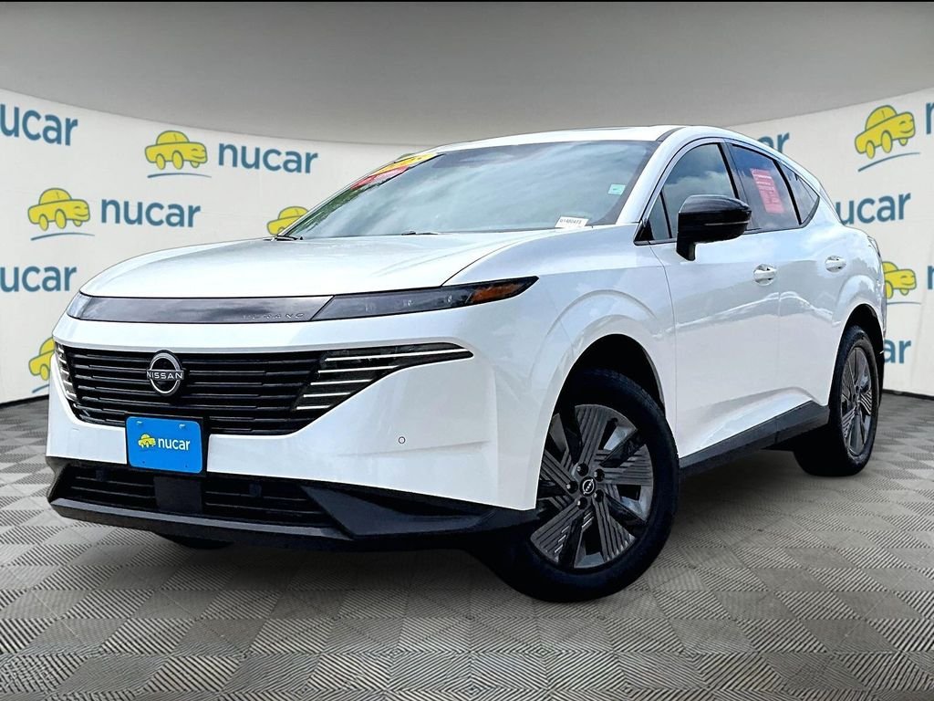 Used 2025 White Nissan SL image 3