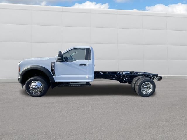 New 2026 Oxford White Ford F-550® XL image 2
