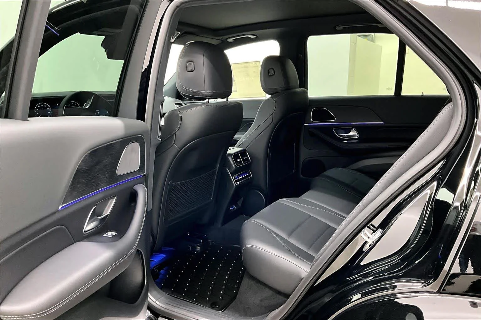 New 2026 Black Mercedes-Benz GLE 450 image 19