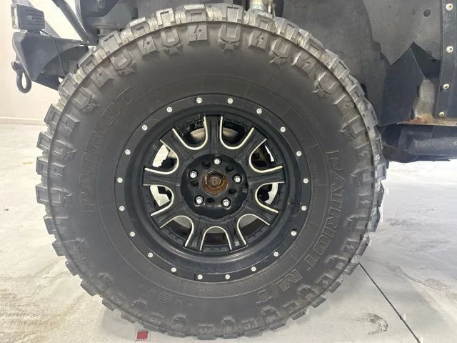 Used 2014 Gray Jeep Unlimited Rubicon image 11