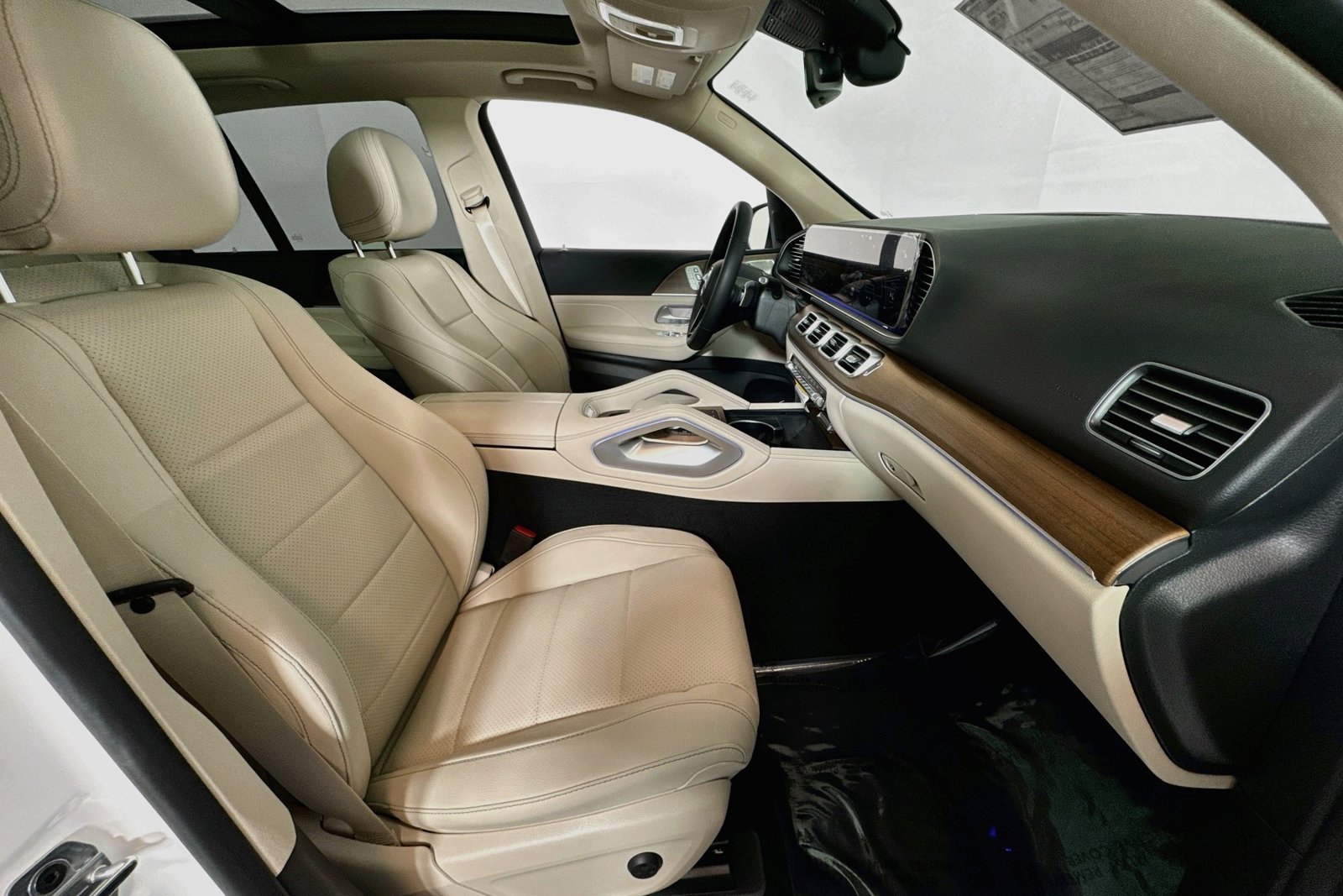 New 2026 Polar White Mercedes-Benz GLE 350 image 26