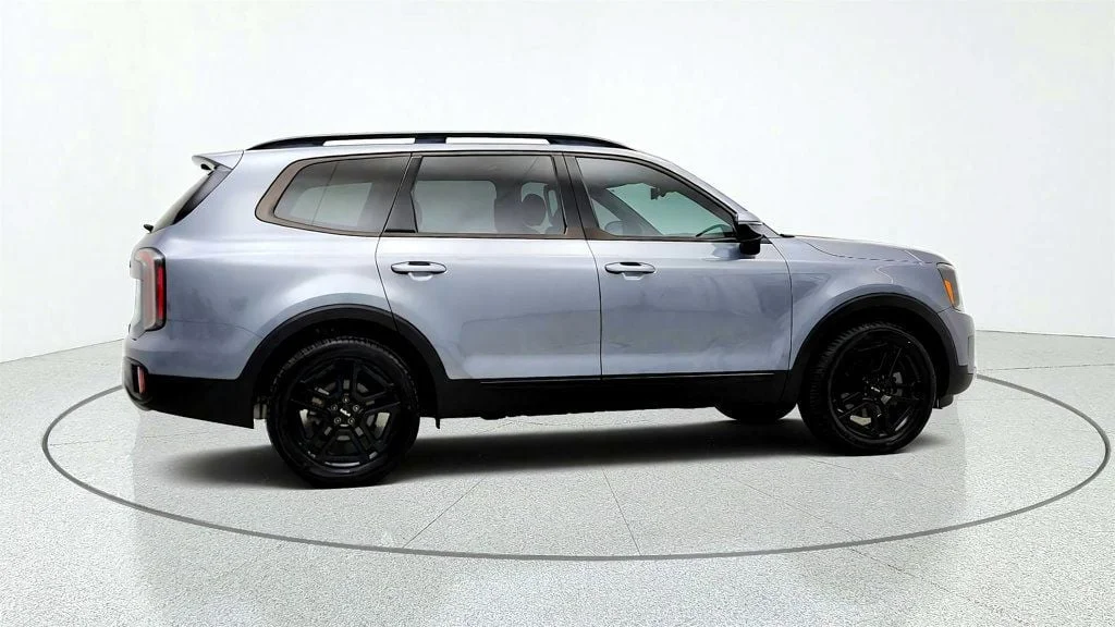 Used 2024 Everlasting Silver Kia SX Prestige X-Line AWD image 4