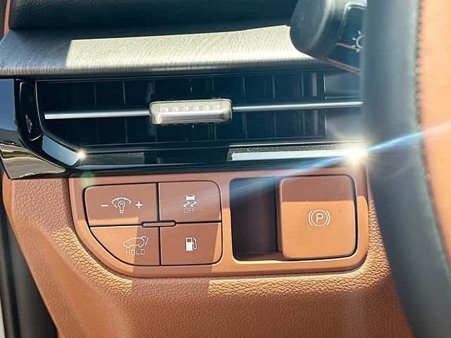 New 2026 Wolf Gray Kia X-Line image 10