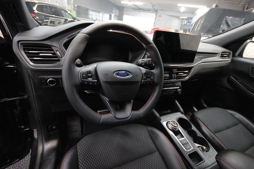 Used 2023 Black Ford ST-Line image 16