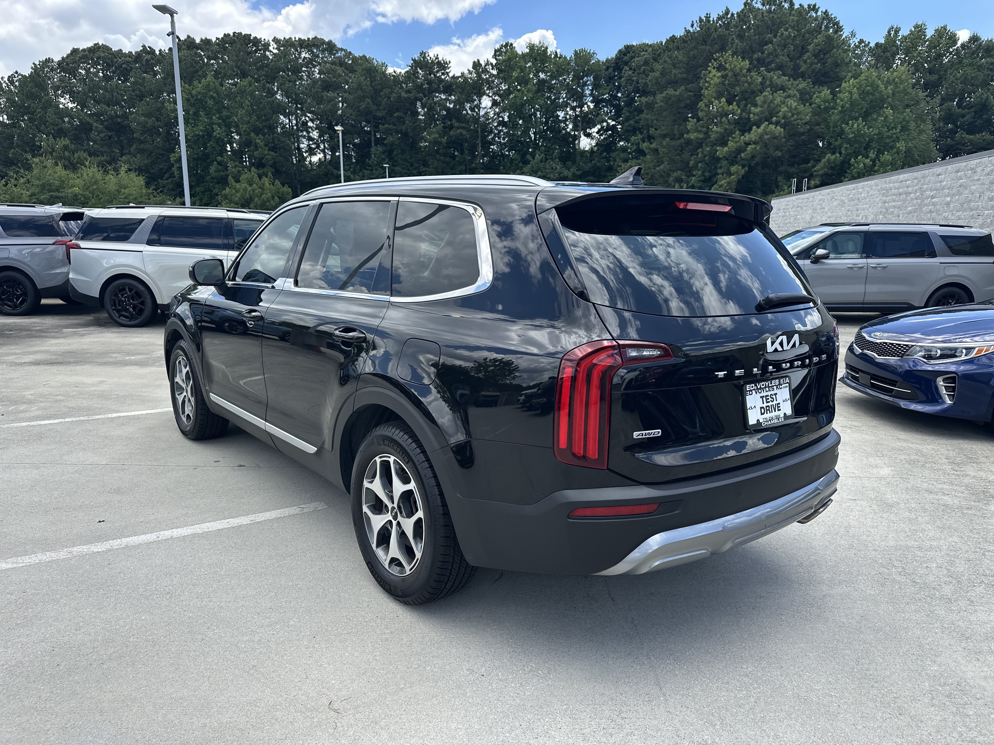 Certified Used 2022 Black Copper Kia EX image 8