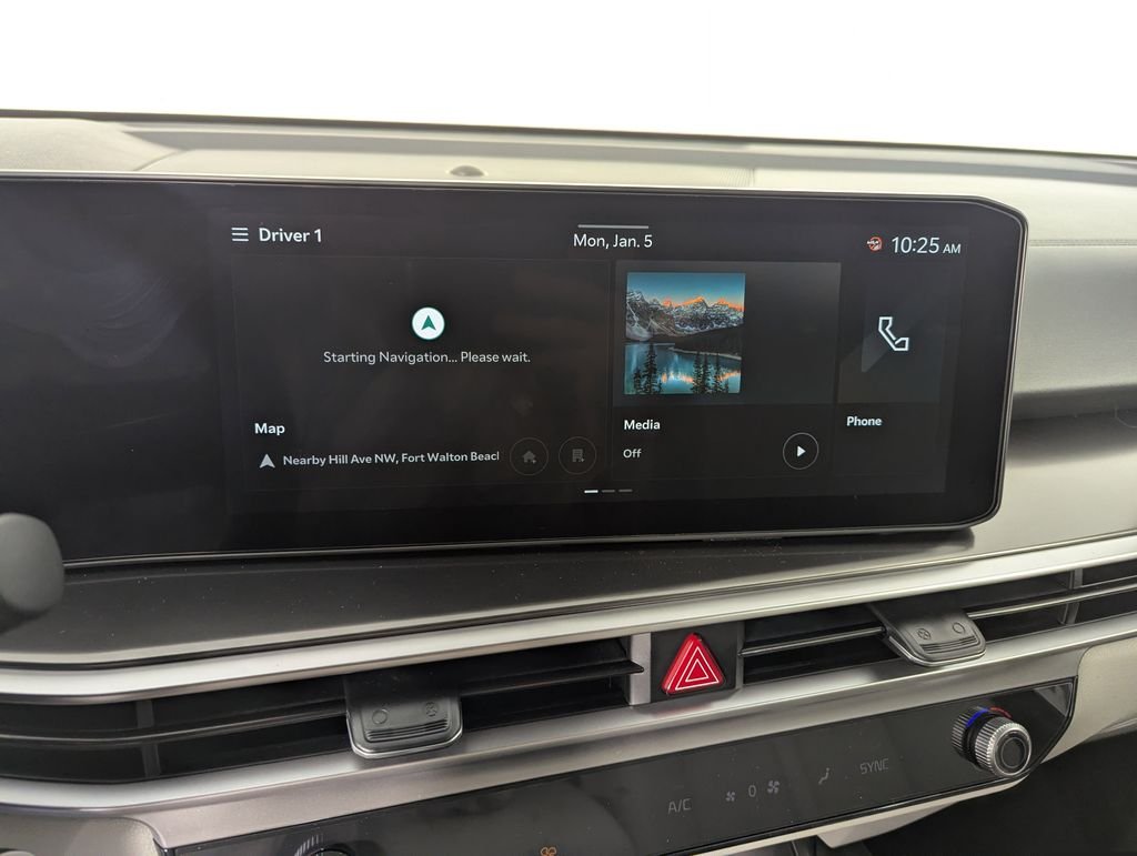 New 2026 Glacial White Pearl Kia EX image 25