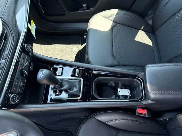 New 2026 Blue Jeep Latitude image 14