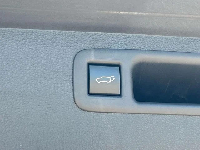 Used 2023 Silver Toyota LE image 14