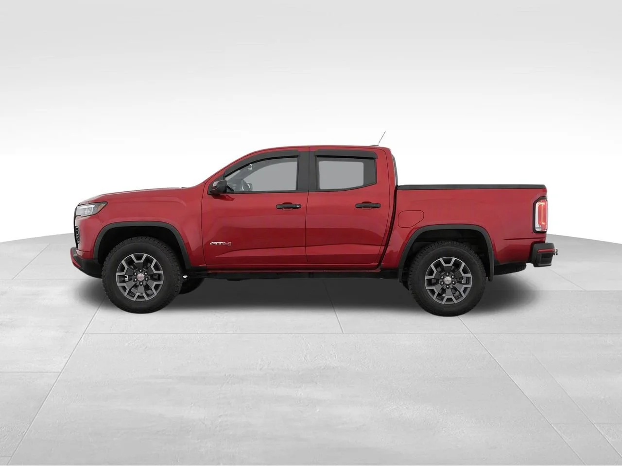 Used 2021 CAYENNE RED TINTCOAT GMC 4WD AT4 w/Cloth image 6