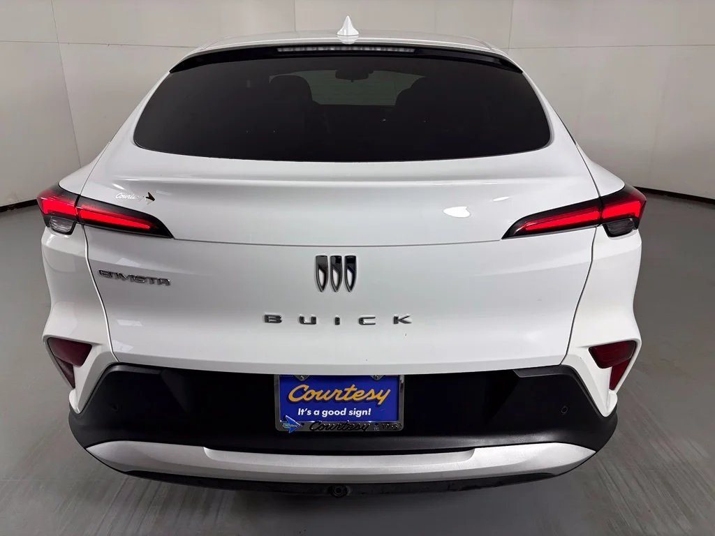 Used 2026 White Buick Preferred image 7