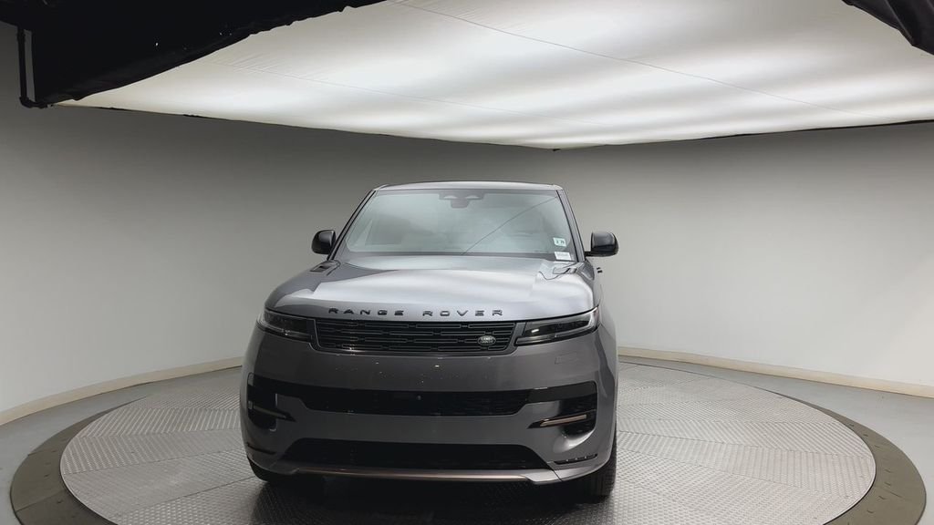 Used 2024 Eiger Gray Metallic Land Rover Dynamic SE image 7
