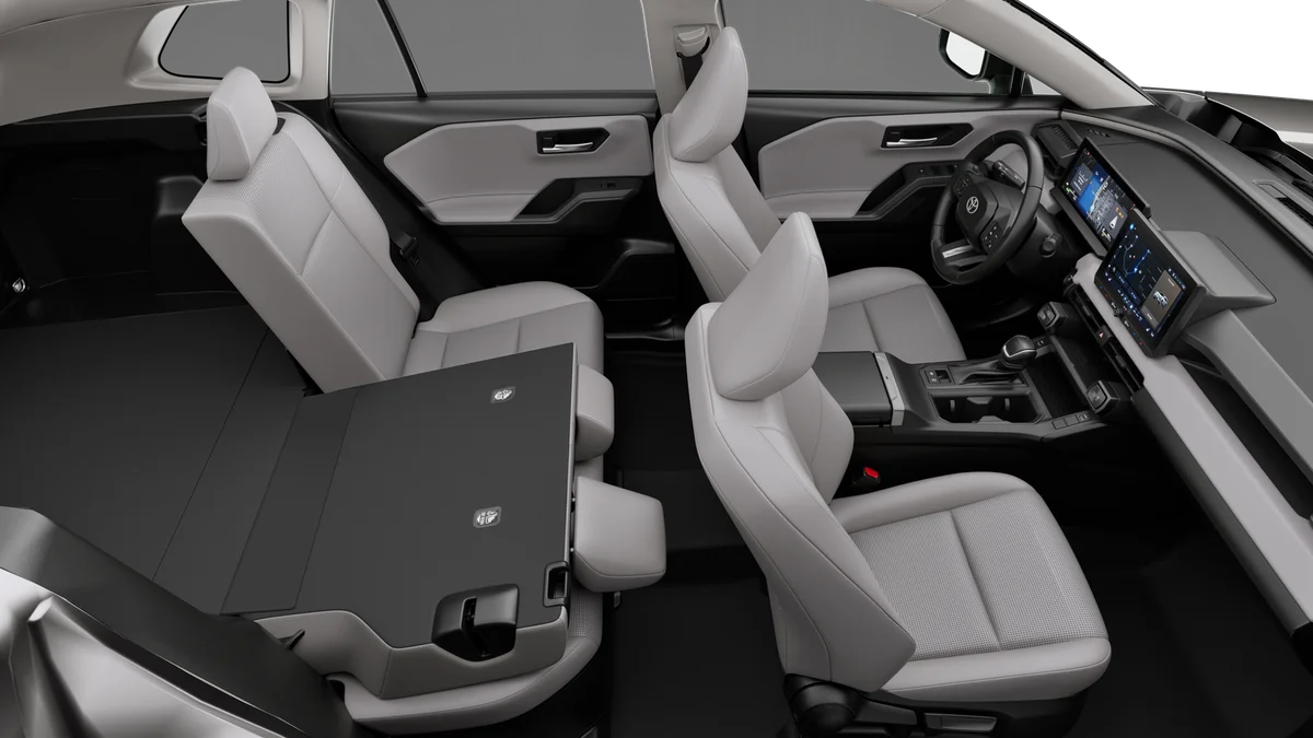 New 2026 Blueprint Toyota XLE Premium image 22