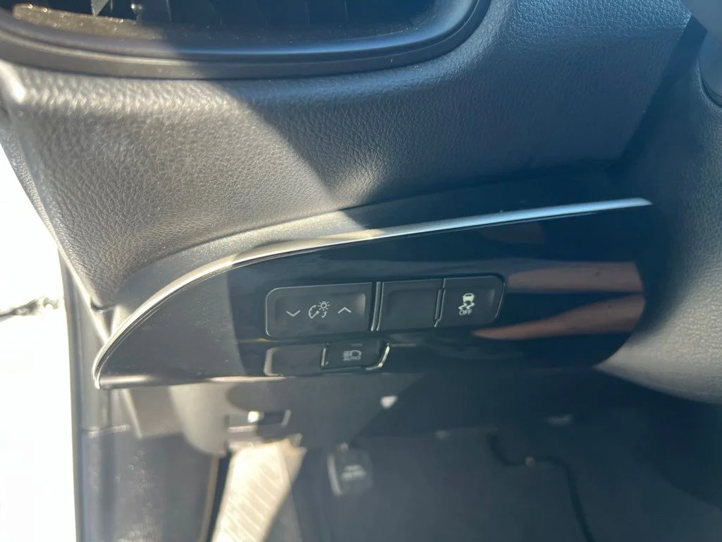 Used 2021 Beige Toyota L image 38