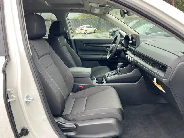 New 2026 Platinum White Pearl Honda EX image 10