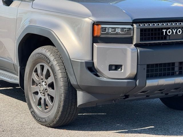 Used 2024  Toyota Base image 14