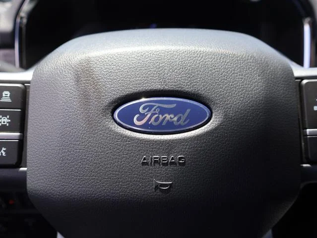 New 2026 Agate Black Metallic Ford Lariat® image 27