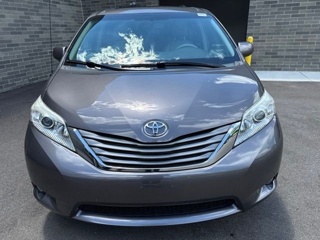Used 2014 Toyota Sienna XLE with VIN 5TDYK3DC1ES523857 for sale in Middleburg Heights, OH