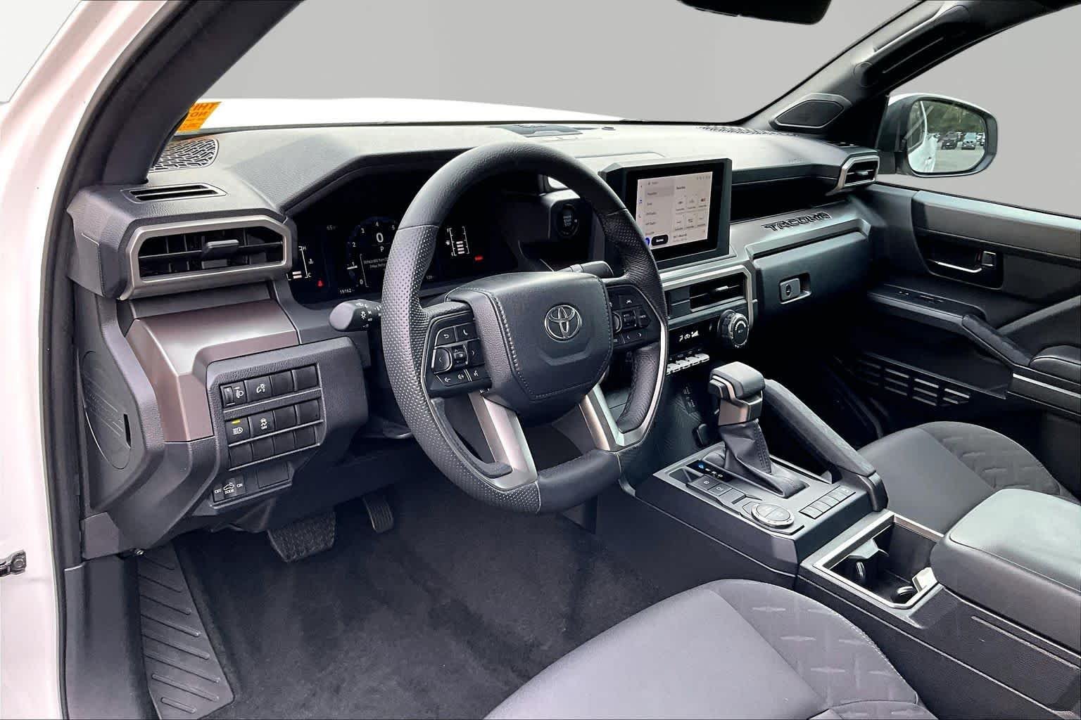 Used 2024 Ice Cap Toyota SR5 image 18