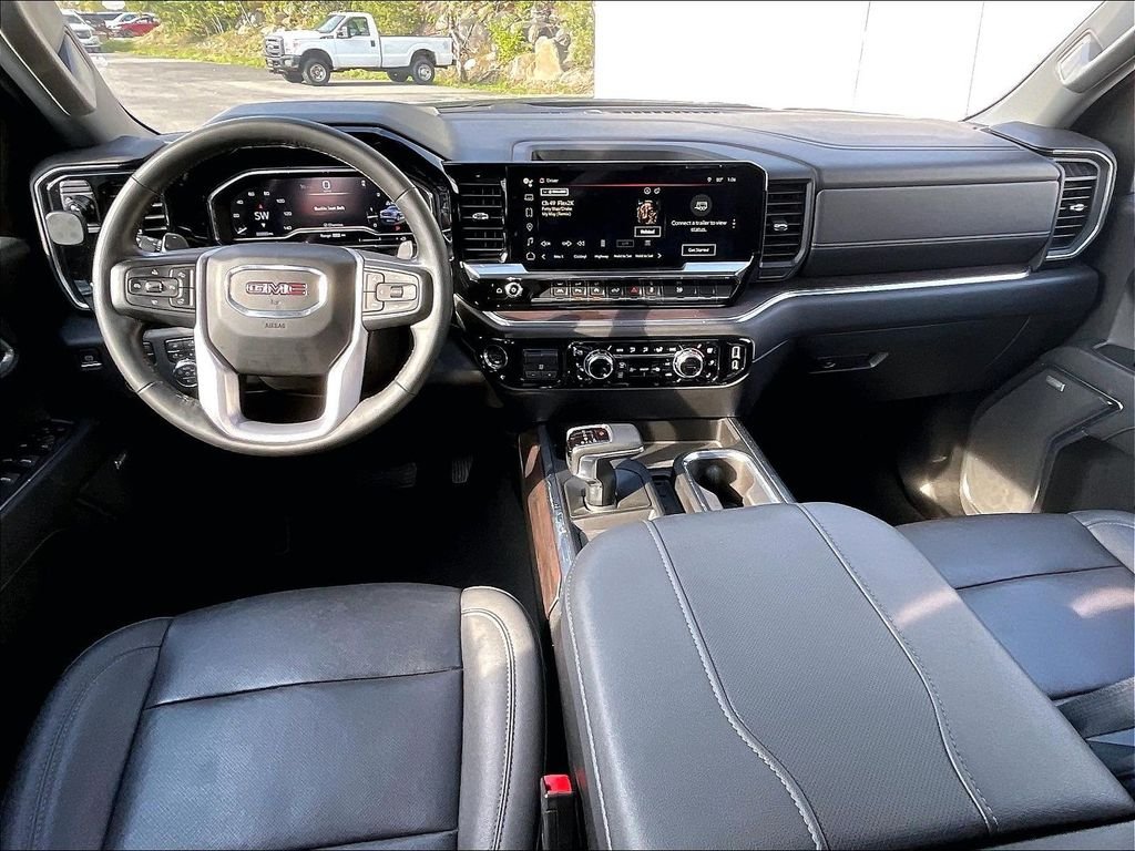Used 2023 Black GMC SLT image 20