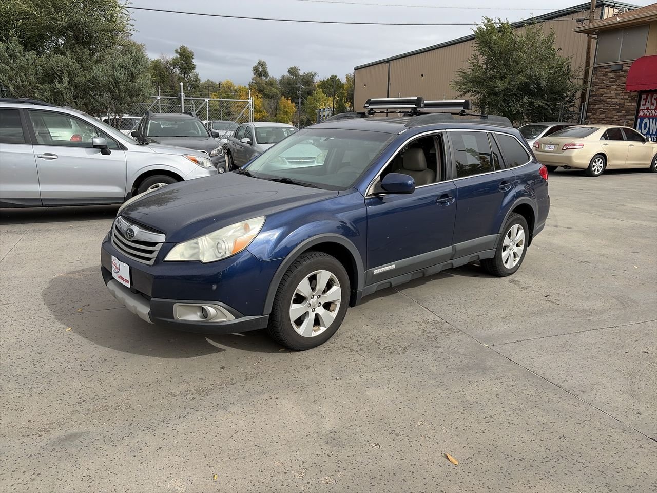 2010 Subaru Outback 2.5i photo 4