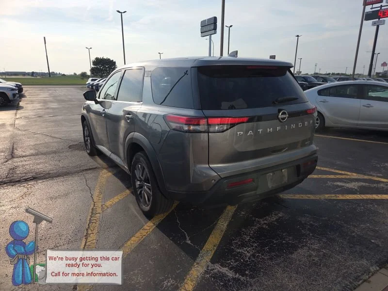 Used 2022 Gun Metallic Nissan S image 3