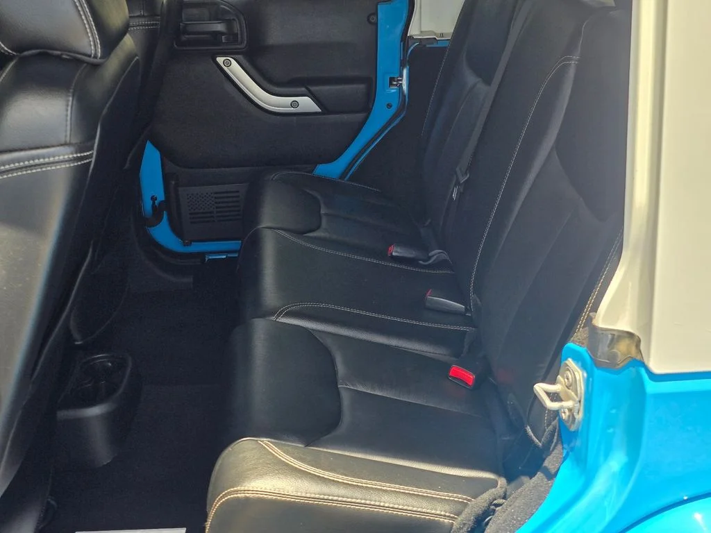 Used 2017 Blue Jeep Unlimited Sahara image 16