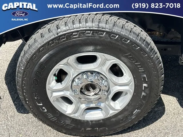 Used 2024 Silver Ford XLT image 13