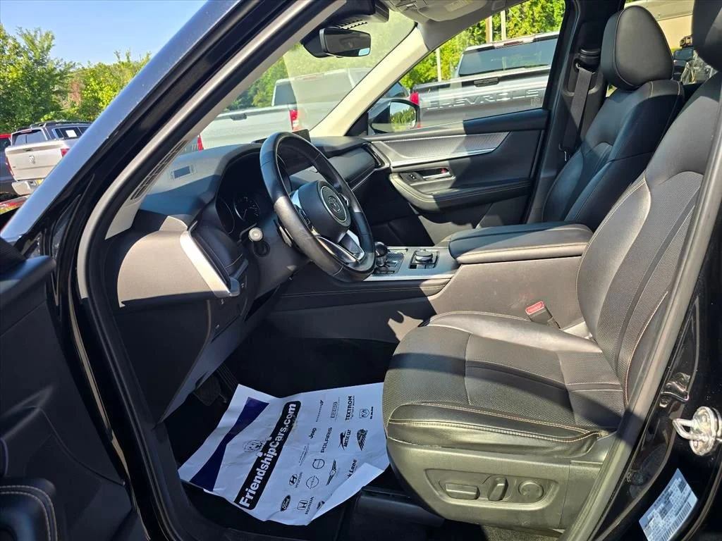 Used 2025 Black Mazda 3.3 Turbo Preferred image 10
