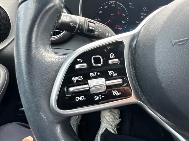 Used 2022 Silver Mercedes-Benz GLC 300 image 36