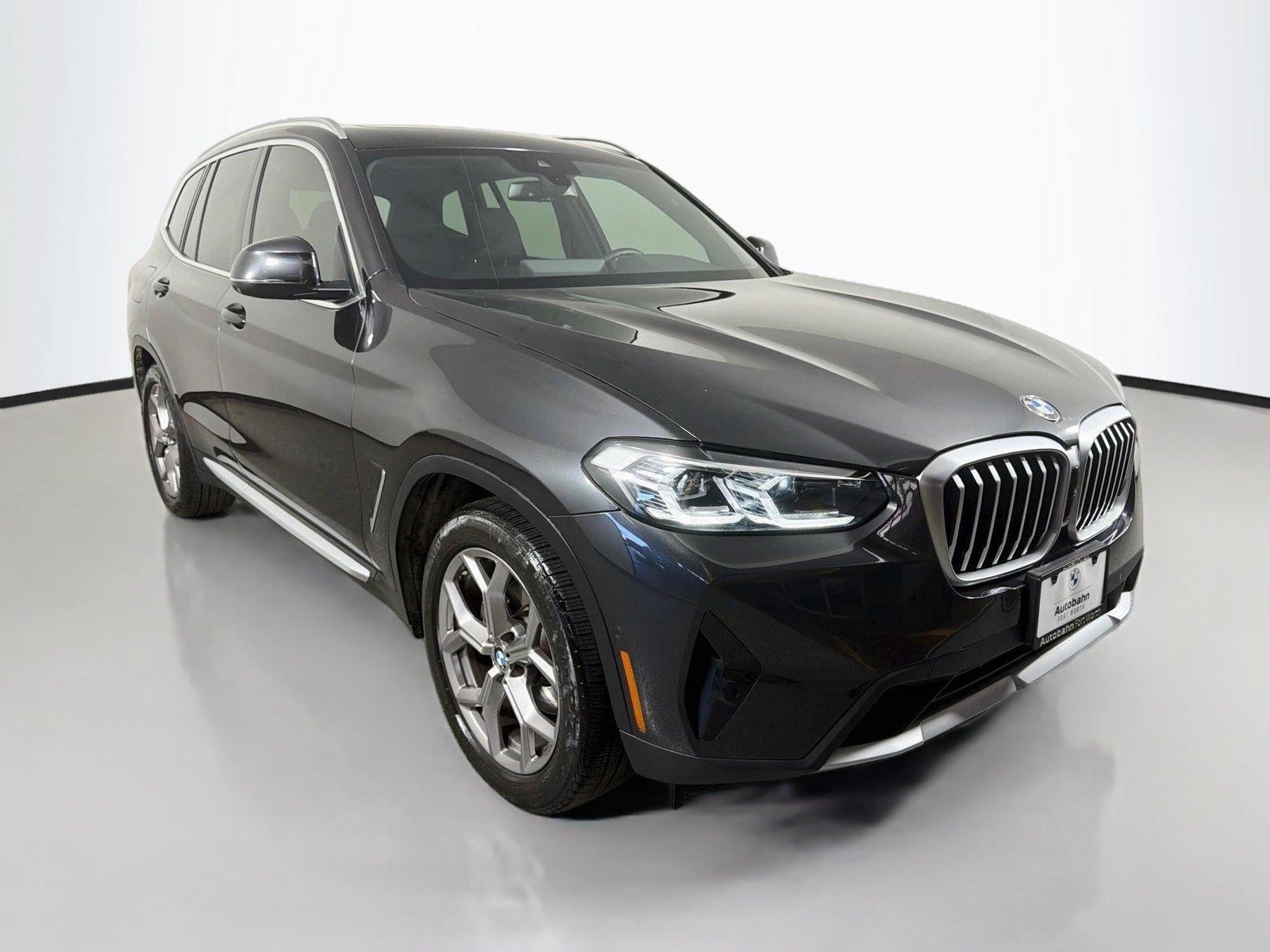 Used 2023 Dark Graphite Metallic BMW sDrive30i image 3