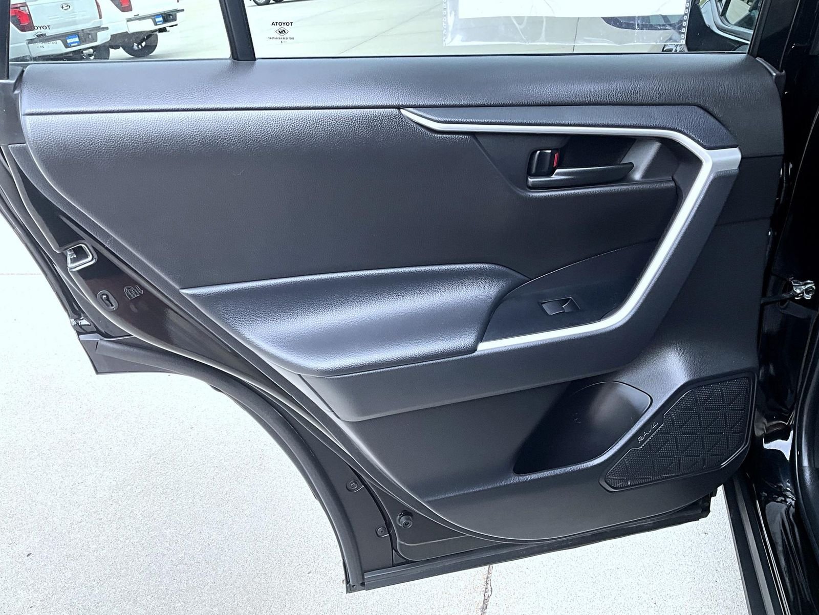 Used 2022 Black Toyota LE image 21