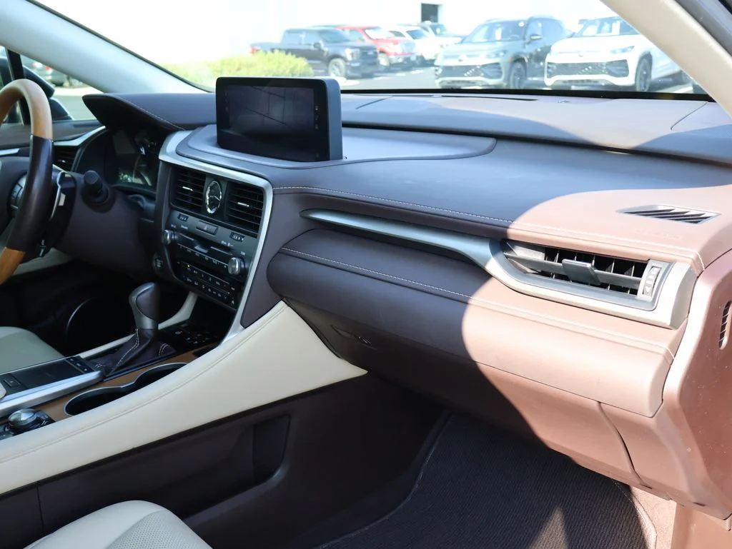 Used 2020 Black Lexus 350 image 10