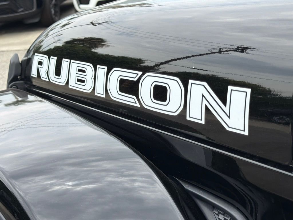 New 2026 Black Clear-Coat Exterior Paint Jeep Rubicon image 18