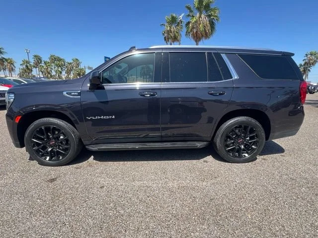 Used 2023 TITANIUM RUSH METALLIC GMC SLE image 4